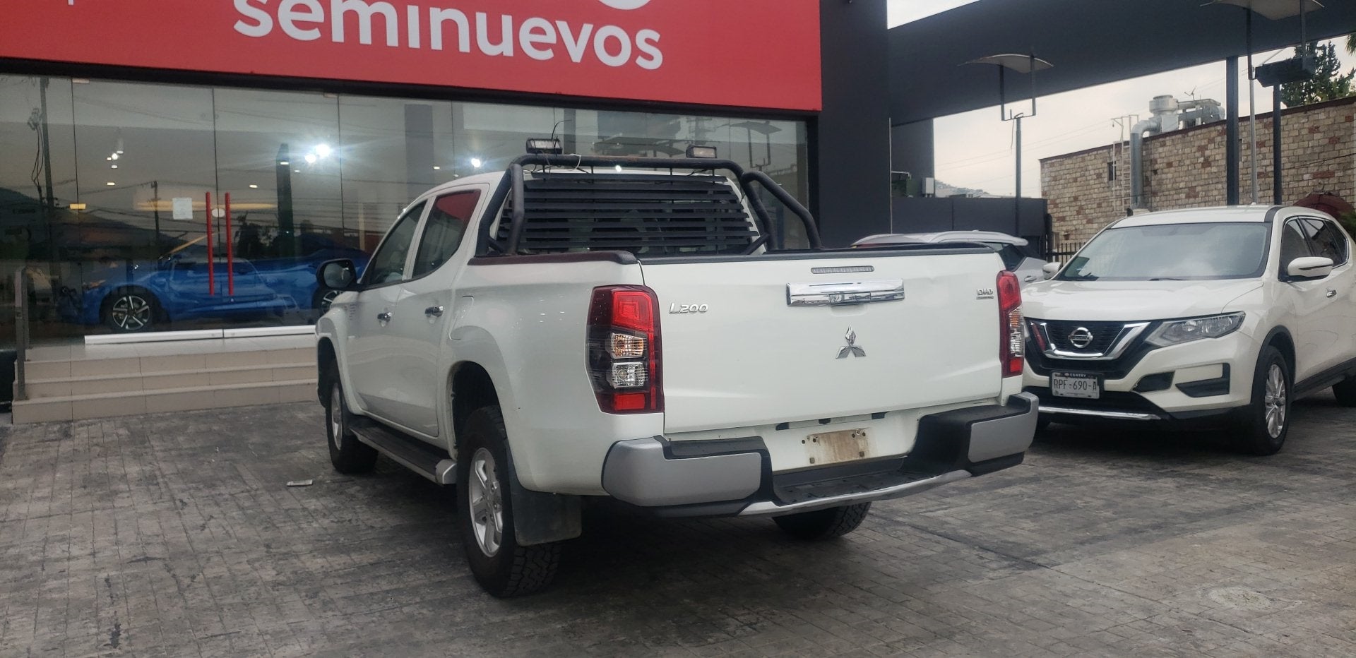 2021 Mitsubishi L200 L200