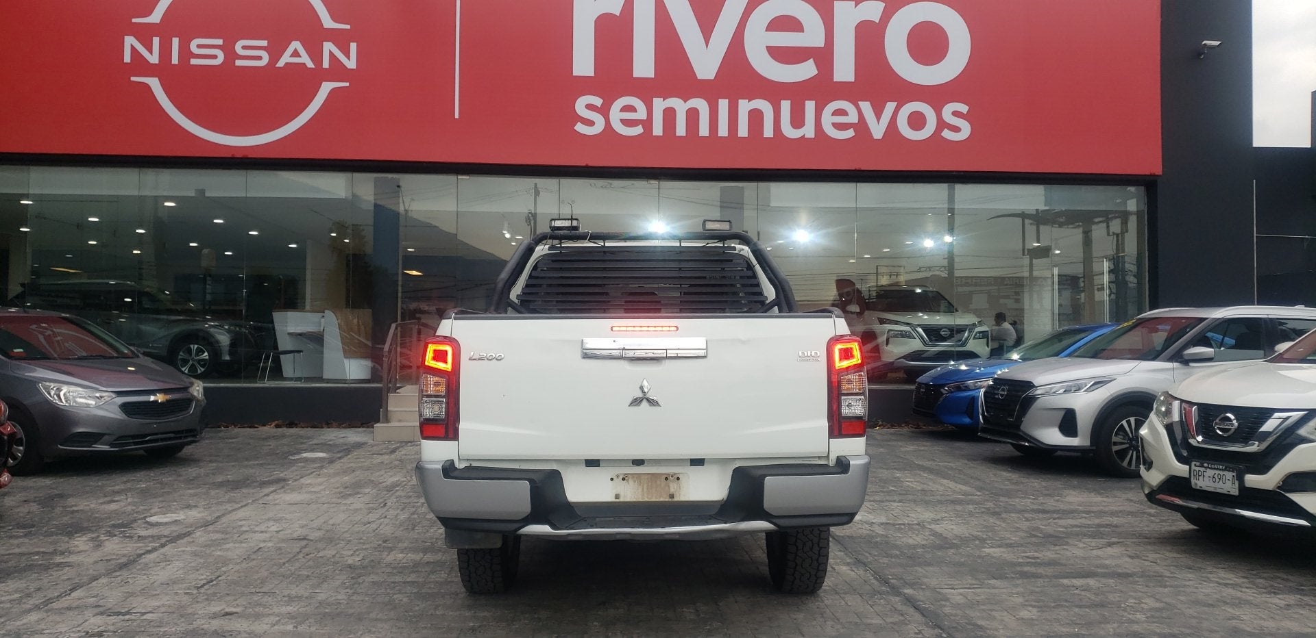 2021 Mitsubishi L200 L200