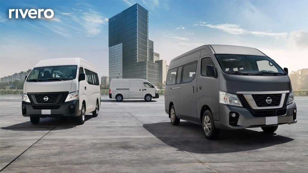 2025 Nissan URVAN 14 PASAJEROS AMPLIA AA