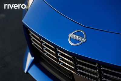 2025 Nissan Z TOURING AT