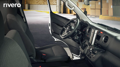 2026 Nissan URVAN PANEL AMPLIA AA