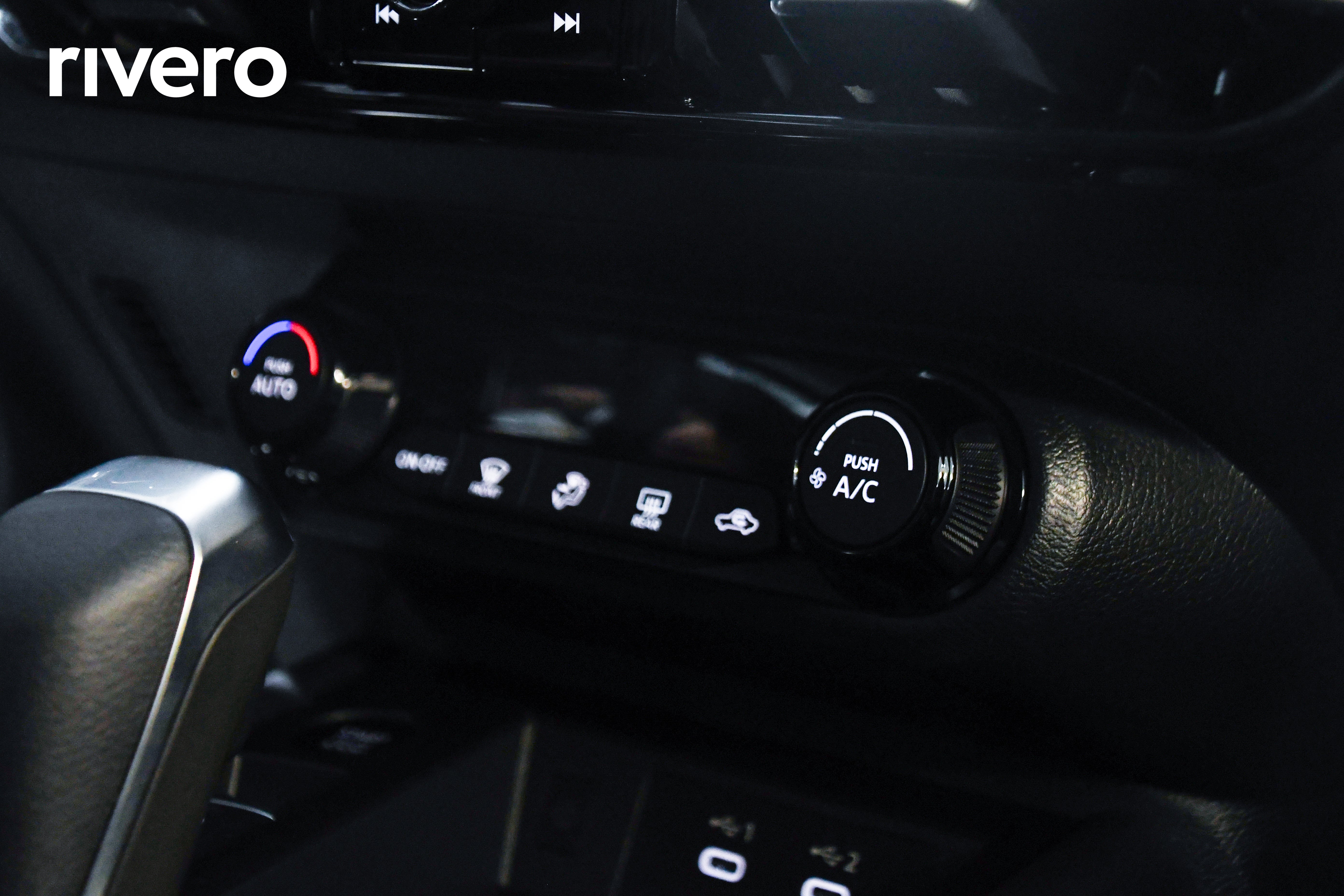 2025 Nissan KICKS EXCLUSIVE CVT