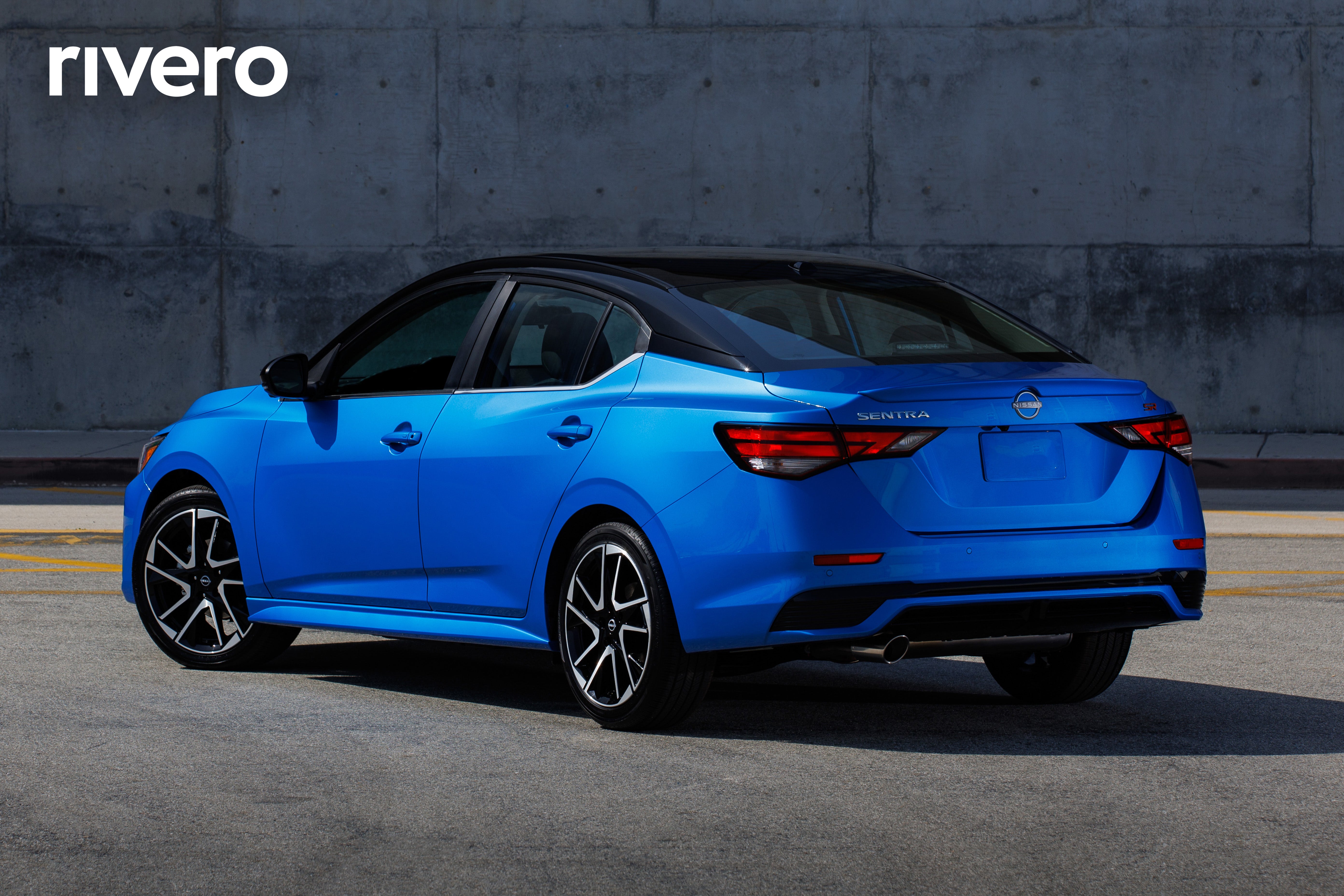 2025 Nissan SENTRA SR MIDNIGHT BITONO CVT