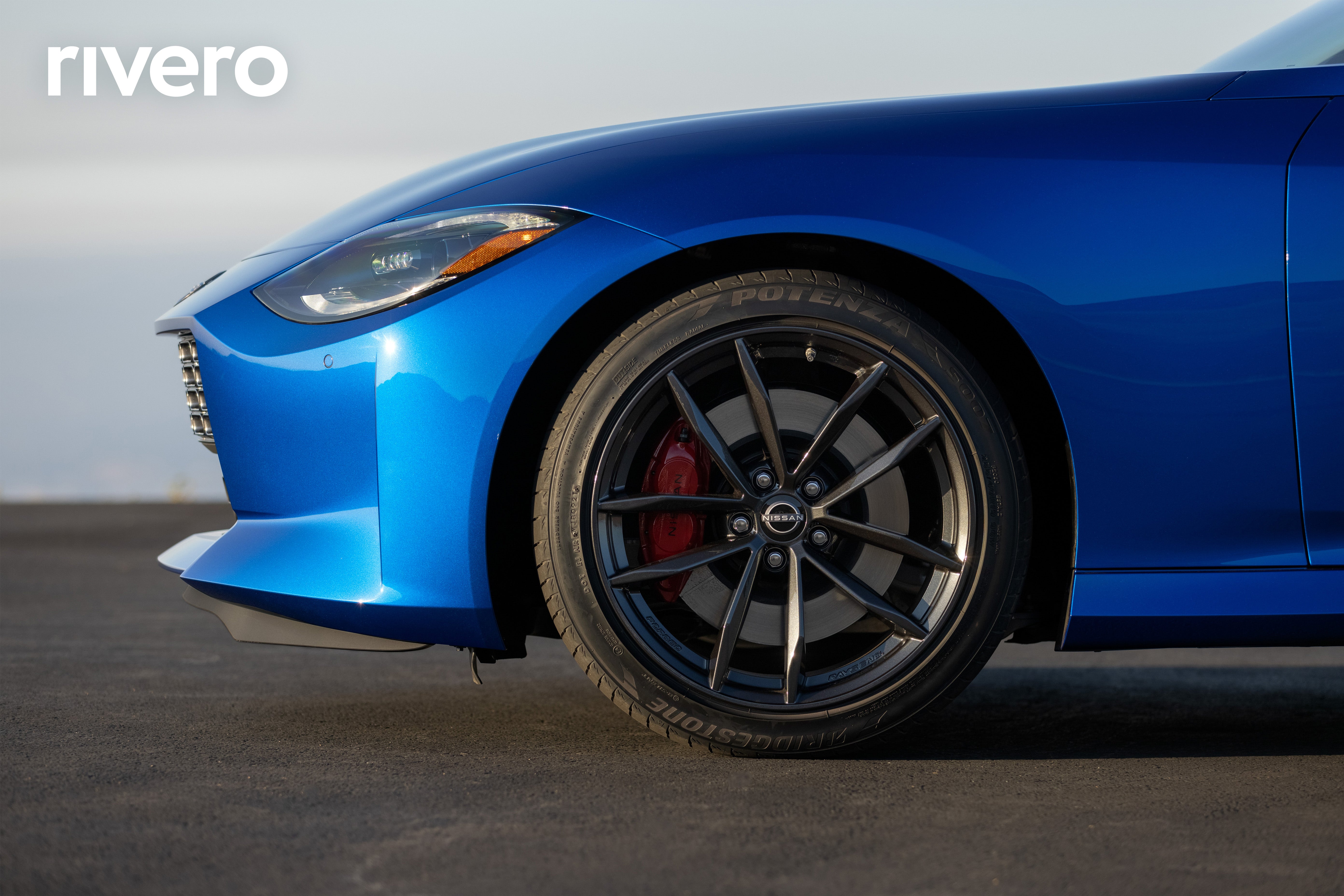 2025 Nissan Z TOURING MT