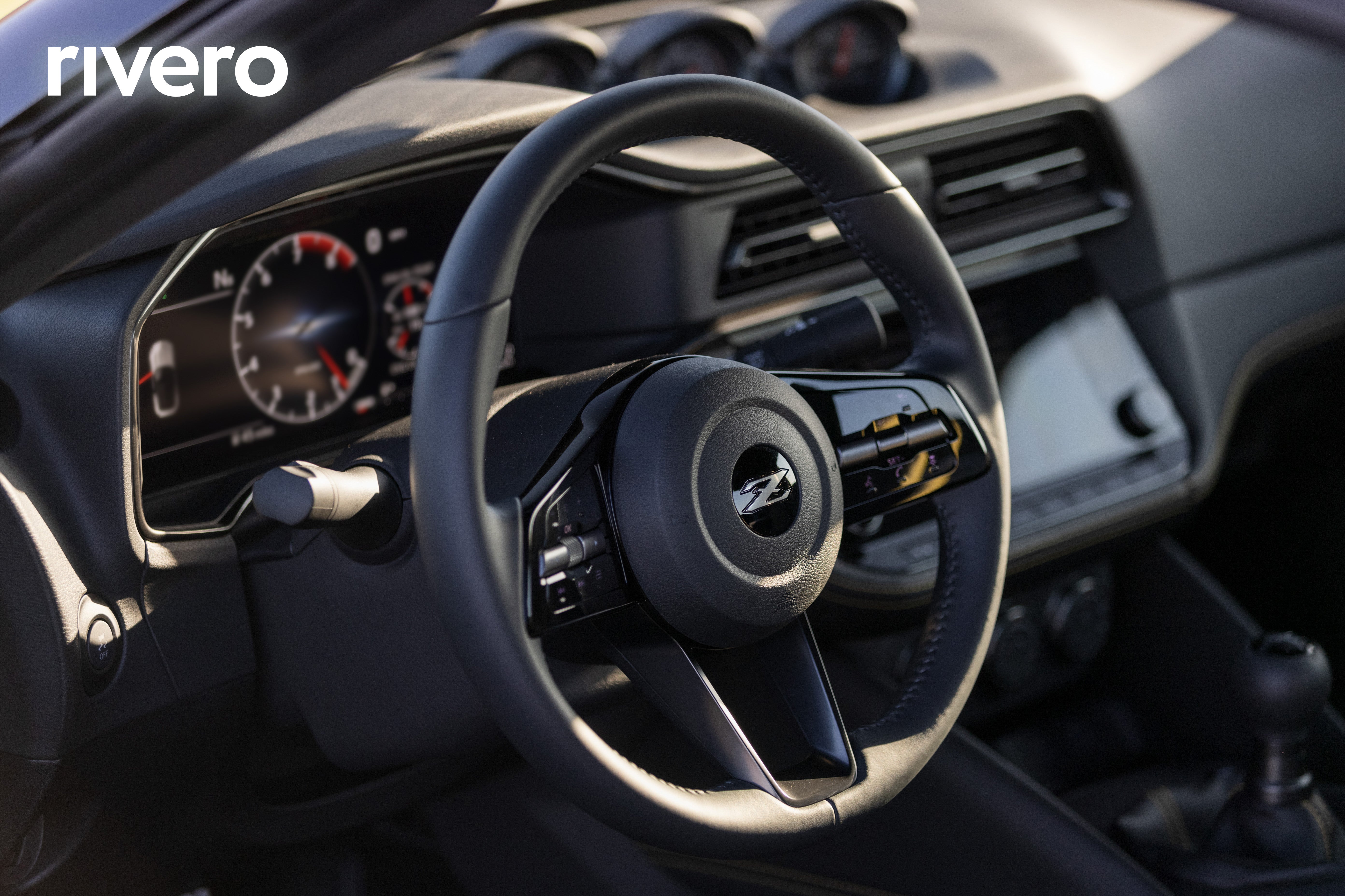 2025 Nissan Z TOURING AT