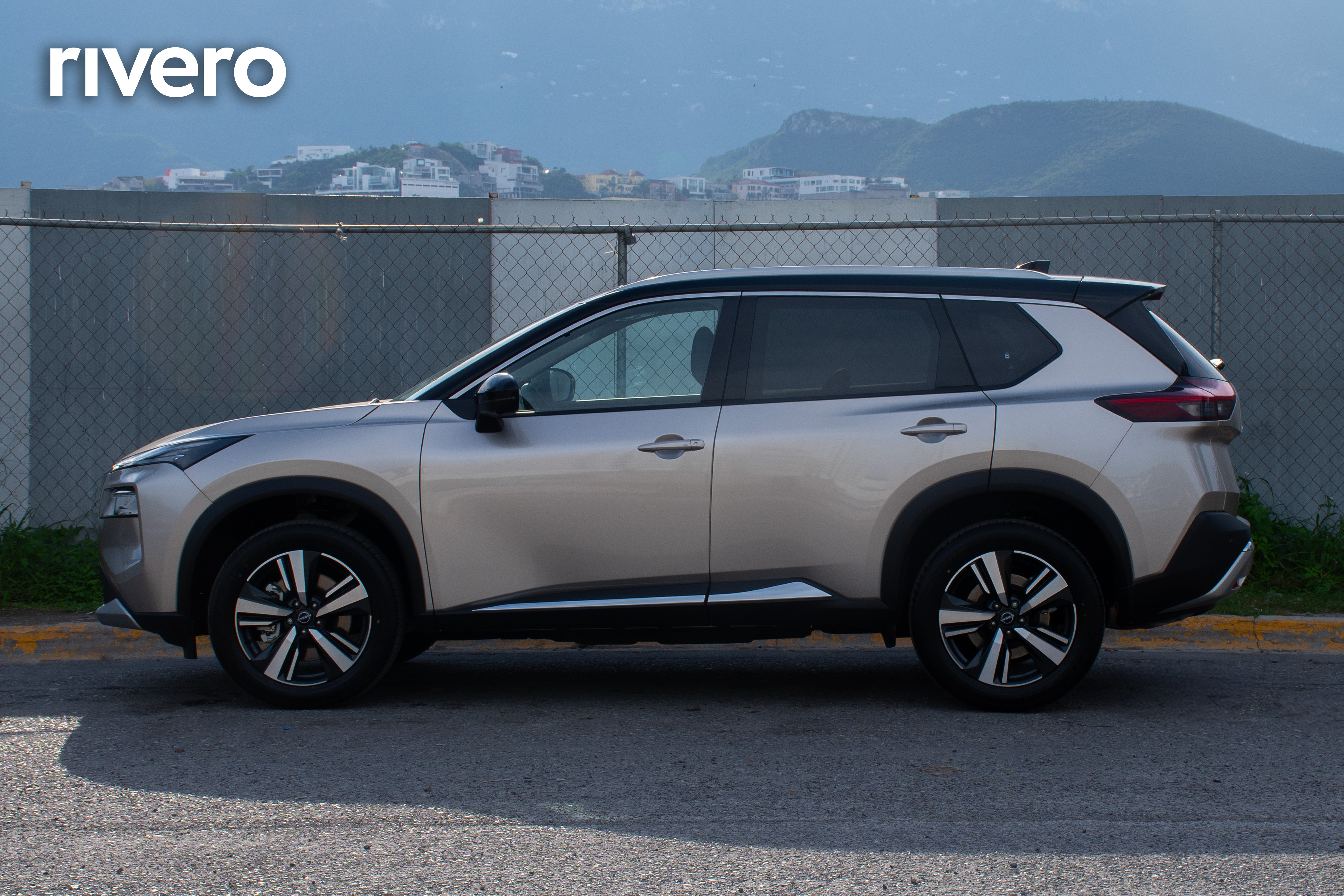2026 Nissan X-TRAIL ADVANCE 2 ROW
